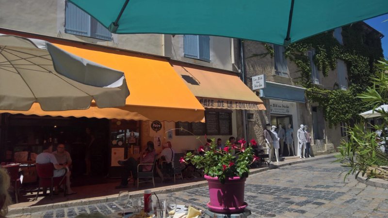 Cafe de la Fontaine Lourmarin