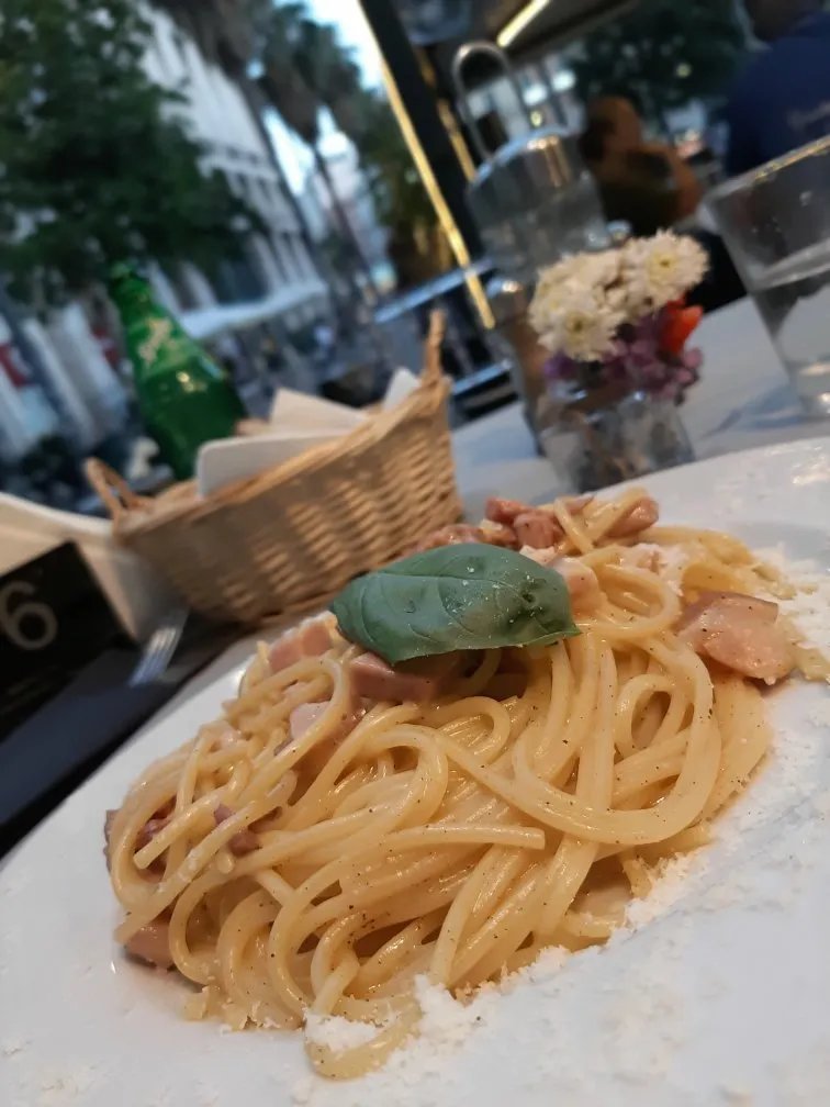 Napoli Notte2 Pizzeria-trattoria