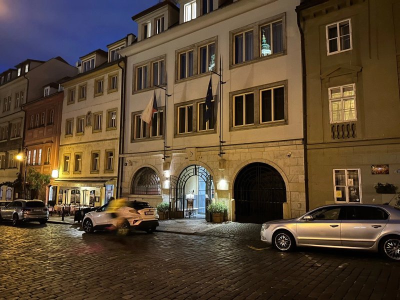 Coda Restaurant