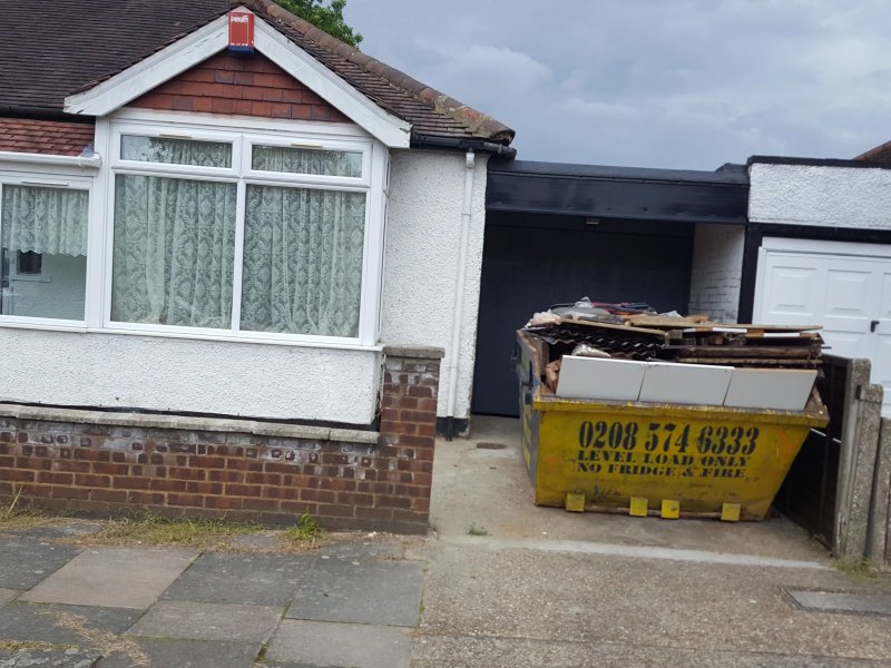 Guess Bungalow Wembley