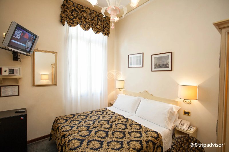 Unahotels Ala Venezia