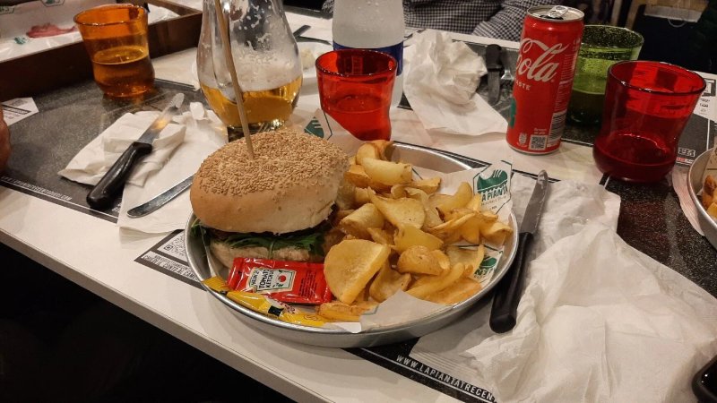 La Pianta 310 Foodball Club