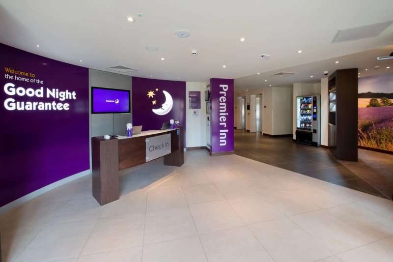 Premier Inn Cirencester hotel