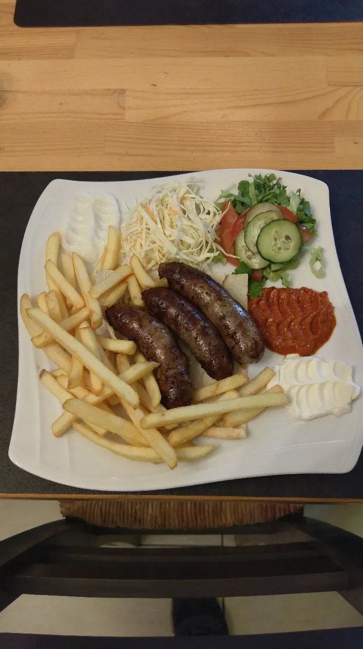 Mezza Lebanese Cuisine