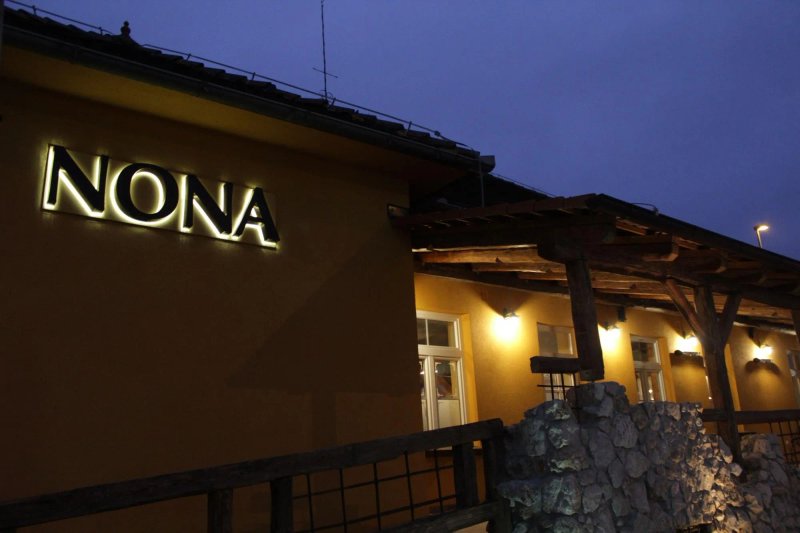 Gostilna Pizzeria Nona
