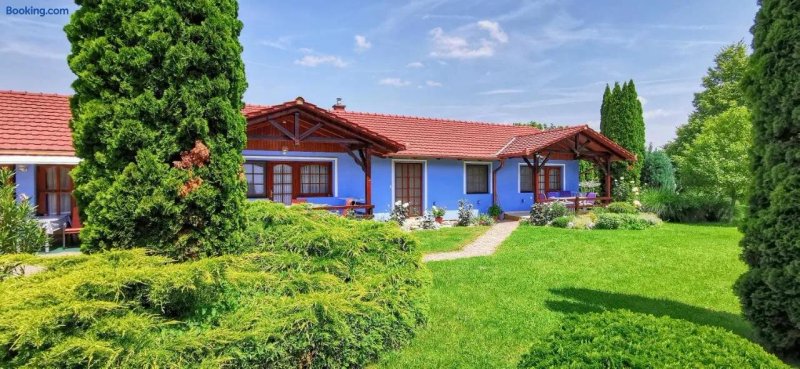 Magyar Apartmanhaz I