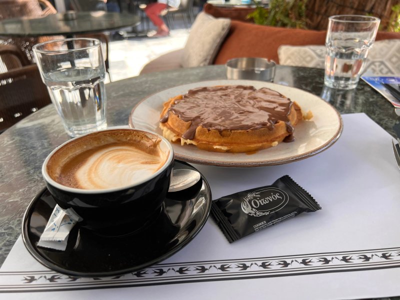 Oionos Cafe Bar