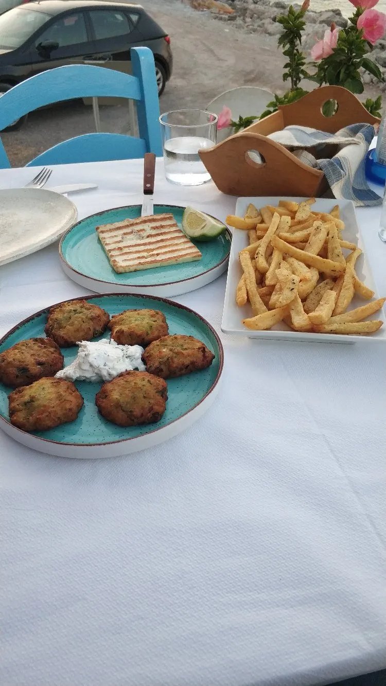 Akrogiali