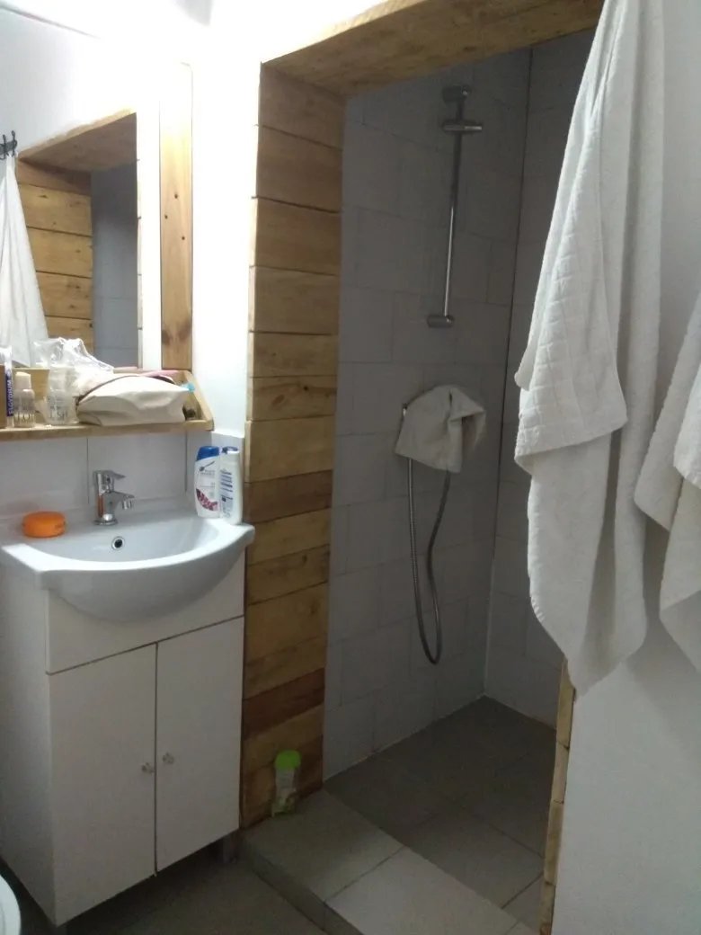 Victoria Poshtel Bucuresti