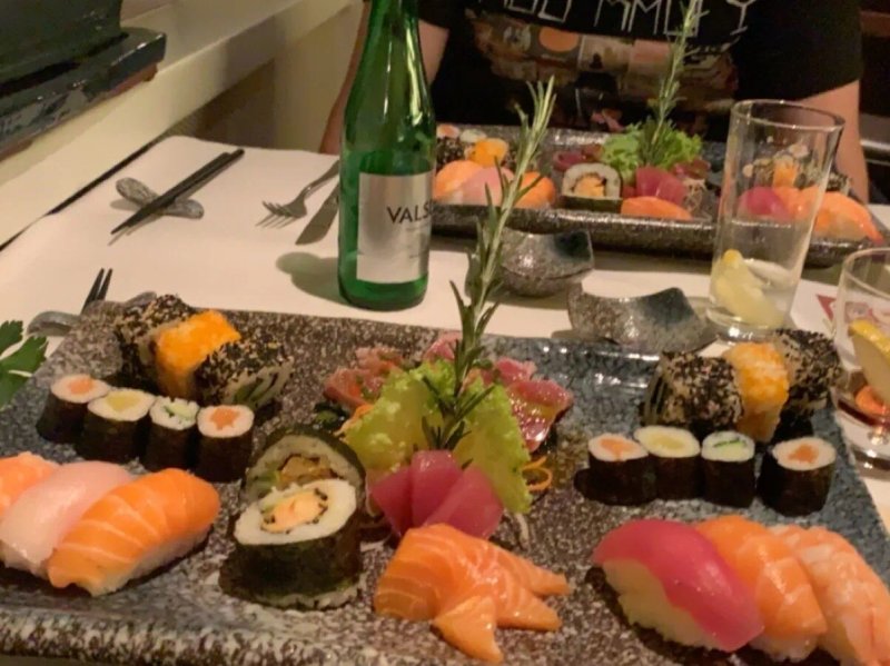 Yen's Restaurant
