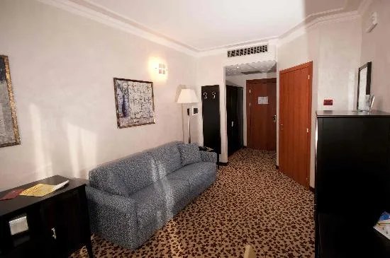 Brindor Hotel