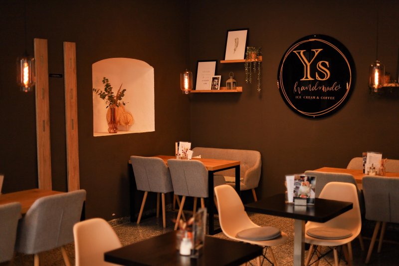 Eiscafe Ys