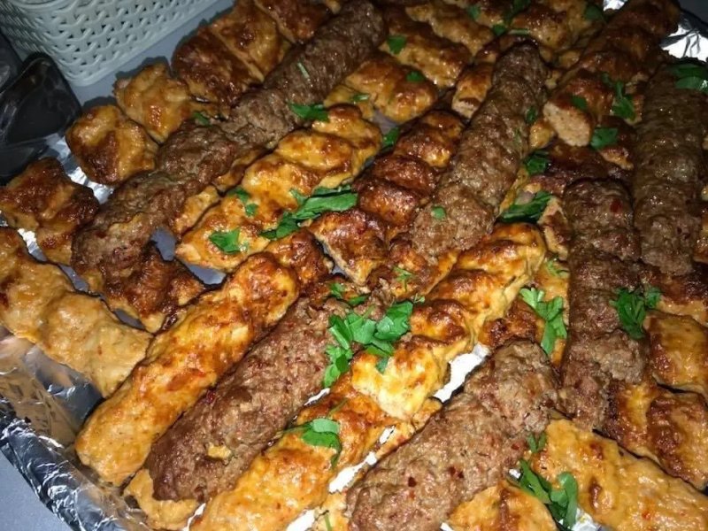 Kings Kebab Restaurant & Sports Bar