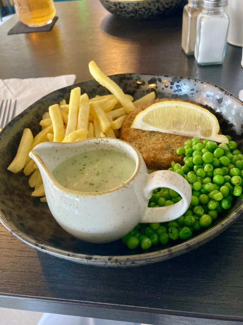 Mister's Cafe & Bistro