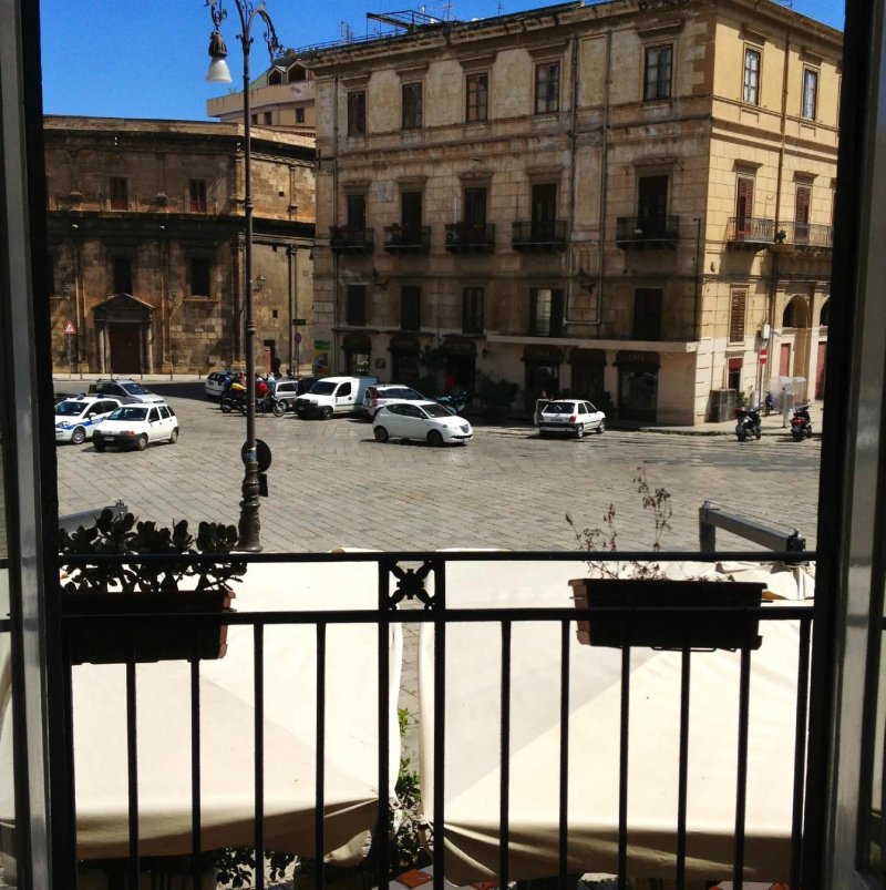 Kalamarina Hotel