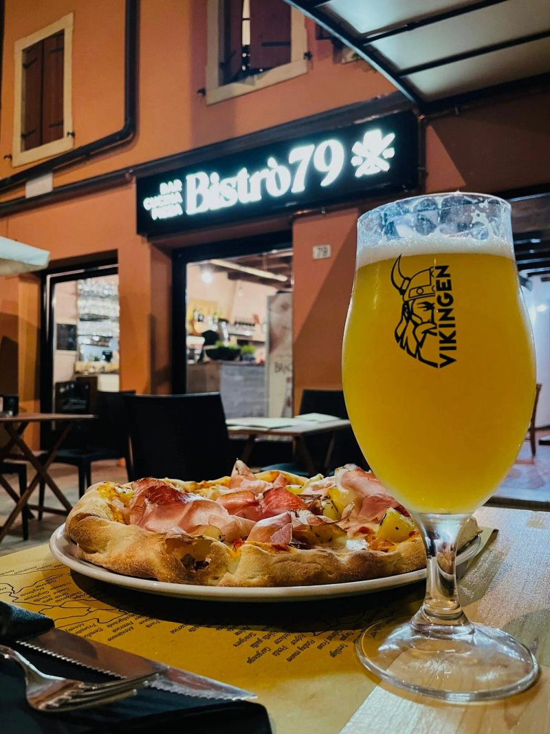 Bistro 79