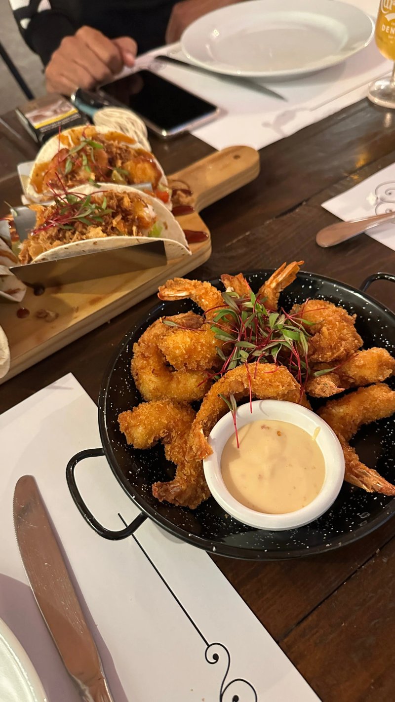 Tapitas Food & Drinks