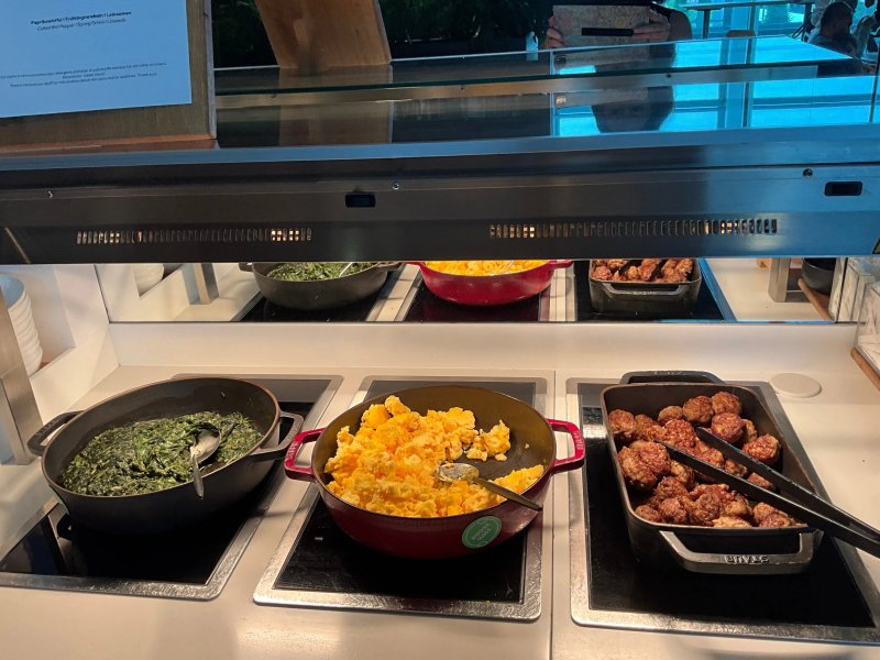 Lufthansa Business Lounge