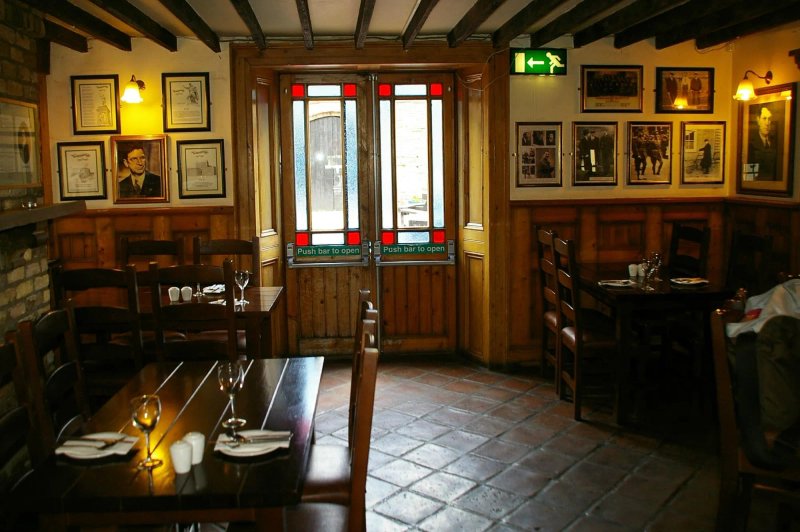 Hollywood Inn