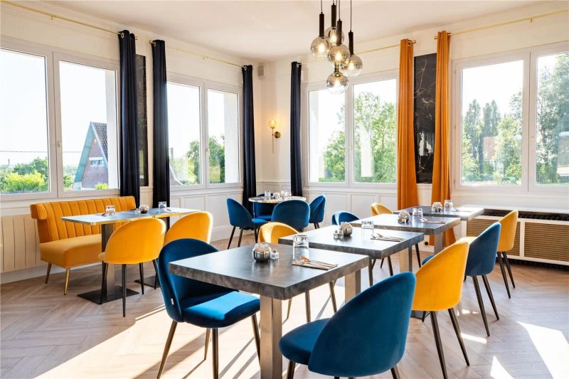 Sure Hotel by Best Western Port Jerome - Le Havre