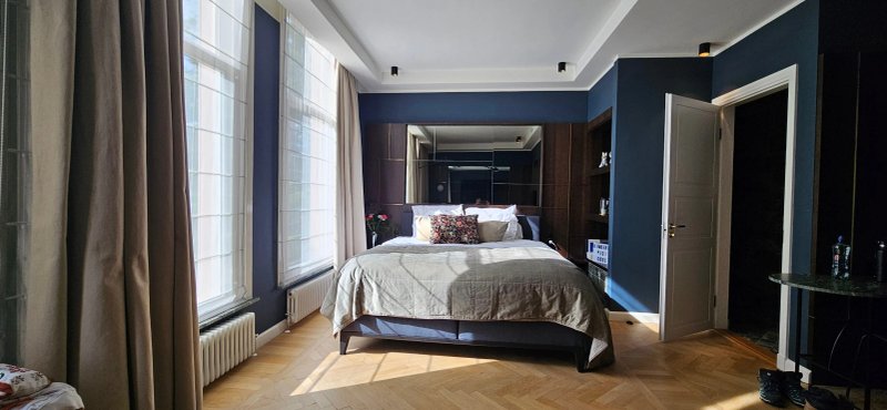 Spinoza Suites