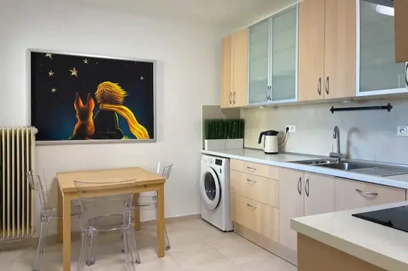 City Center 2 Bedroom A/C Apartment