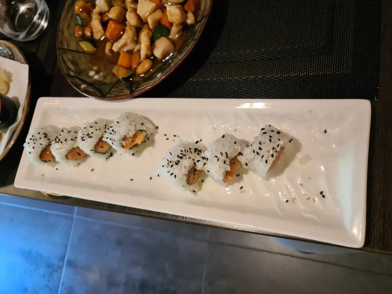Yuzu Sushi