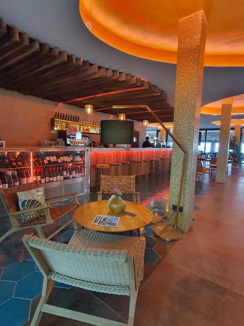 Tropical Beach Restaurant