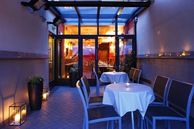 The Waterloo Bar