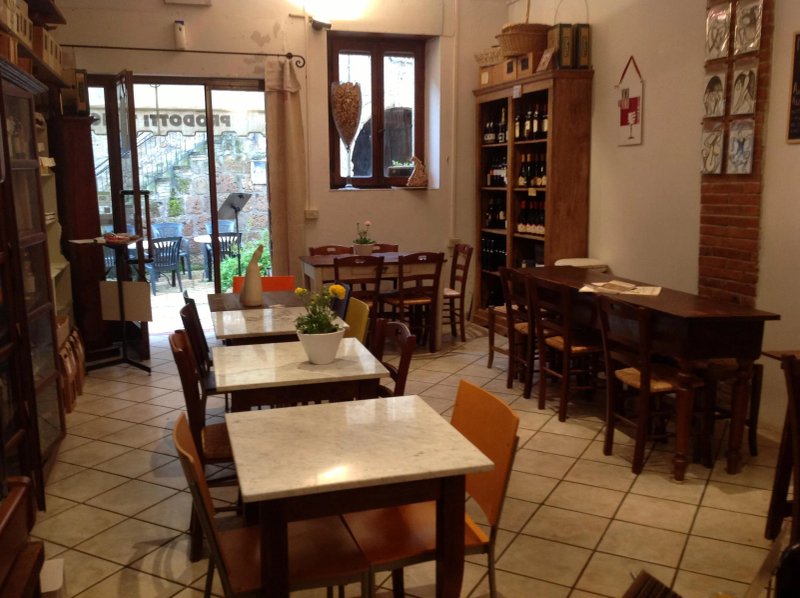 Vino al Vino Enoteca di Sovana