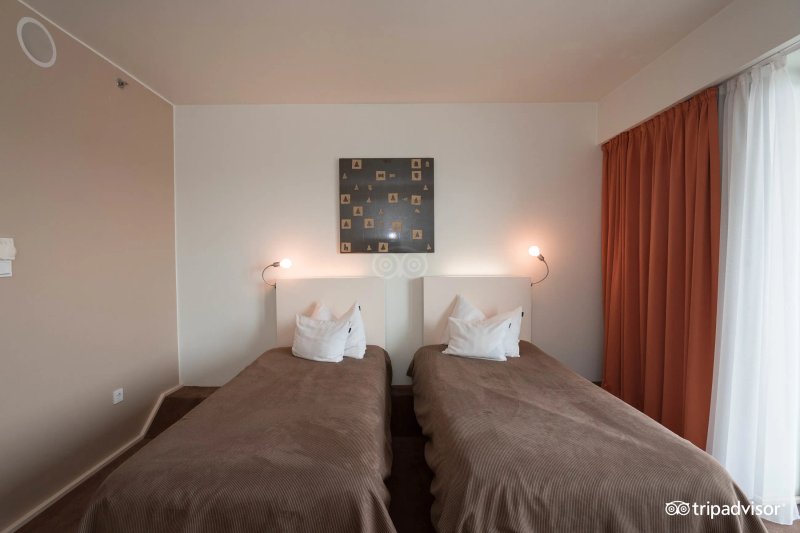 Lanchid 19, Budapest