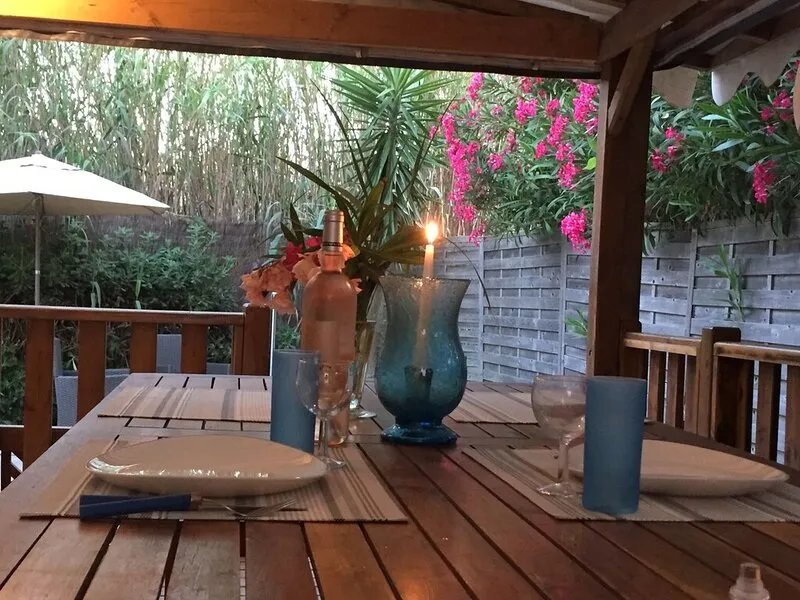 Mobile home 3 bedrooms on Pampelonne Beach in Ramatuelle