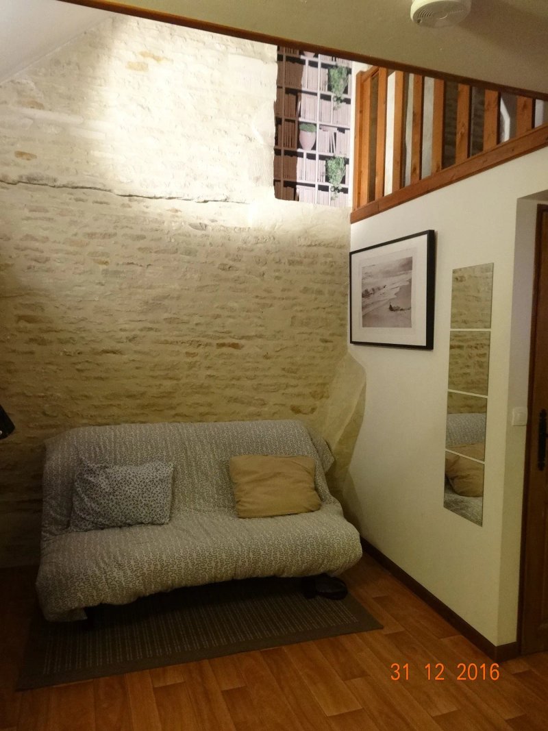 JunoGite Residence
