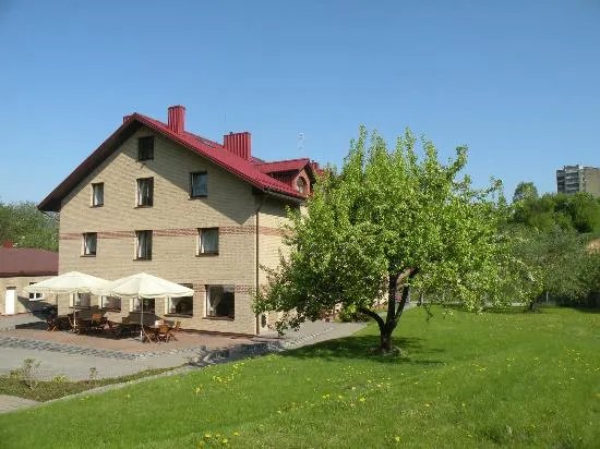 Amicus Hotel
