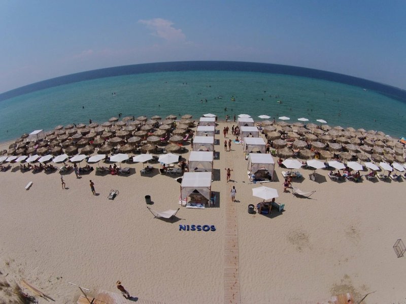 Cavo Nissos Beach