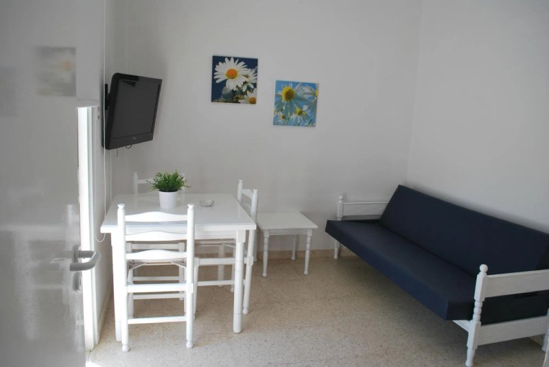 Flisvos Beach Apartments