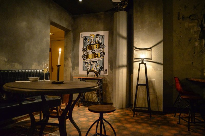 Stuba Bar & Restaurant