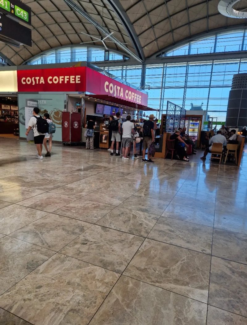 Costa Coffee Departures Alicante Airport