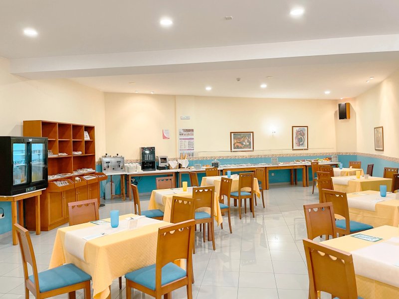 Hotel Atalaya I