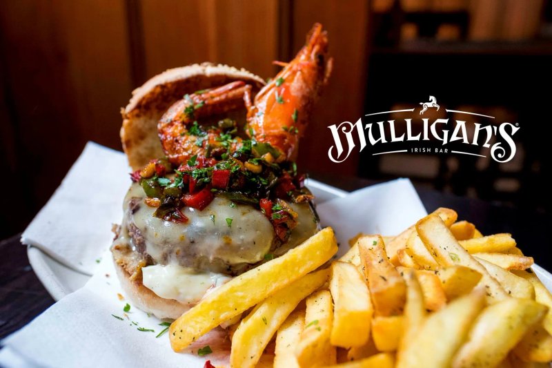 Mulligans Irish Bar