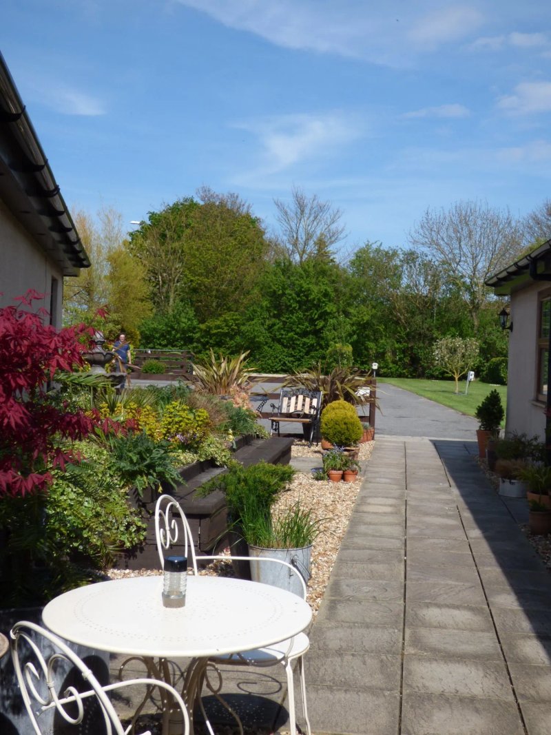 The Cross Guest House and Touring Park