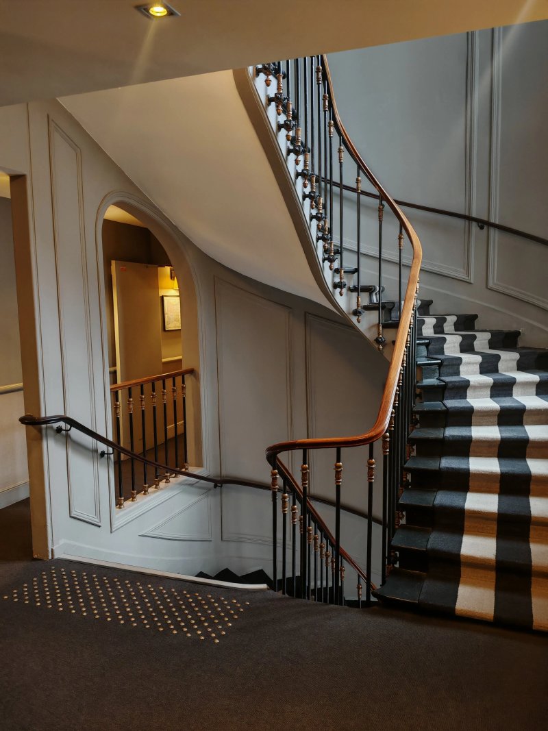 New Hotel Roblin La Madeleine
