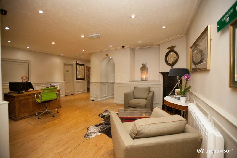 Brooks Hotel Edinburgh
