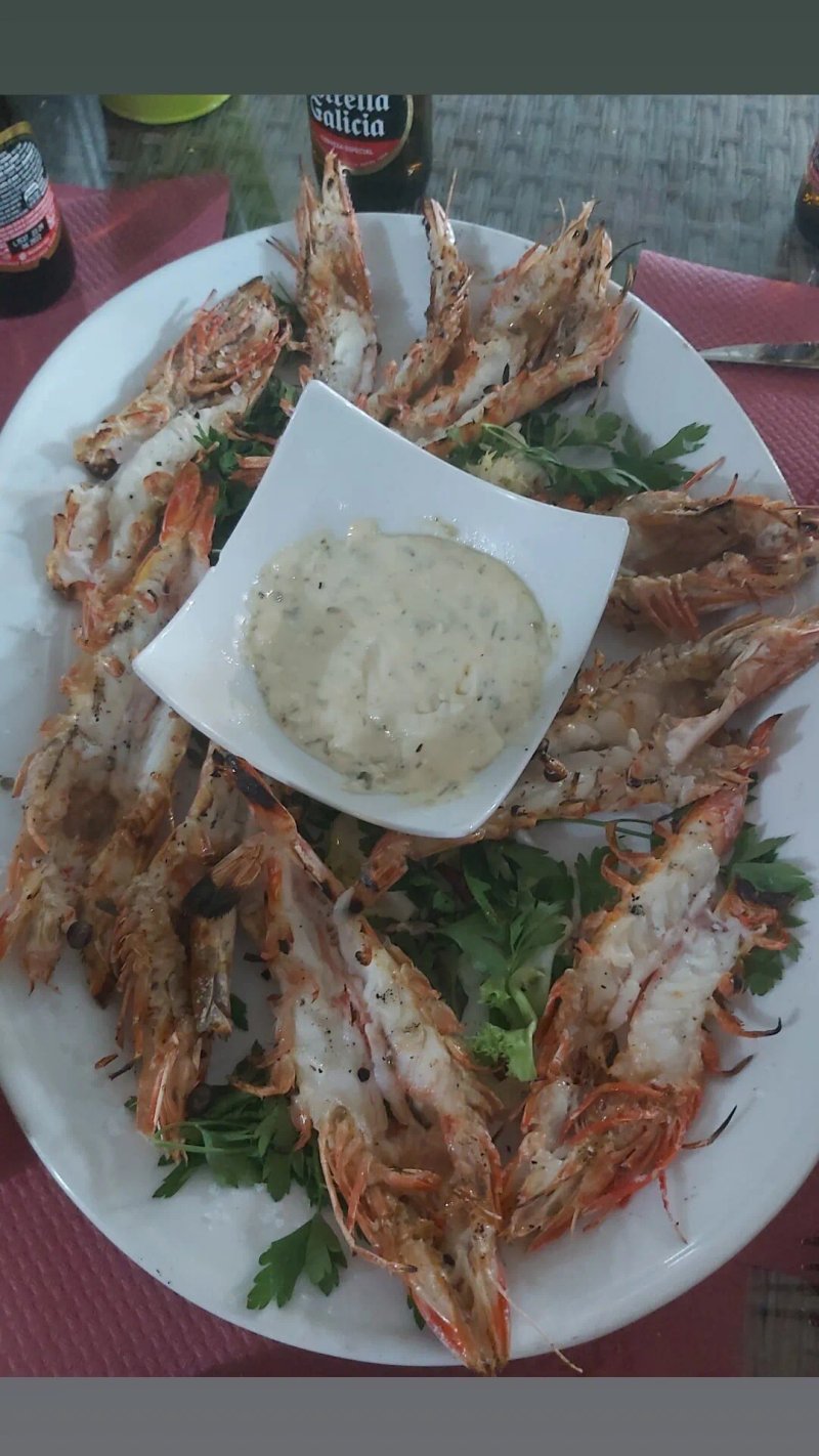 Bambu Lounge & Restaurant
