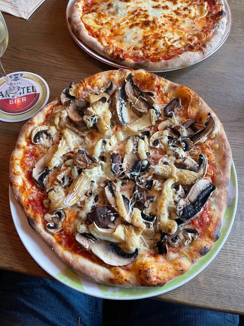 Cafe Restaurant Pizzeria Willibrord