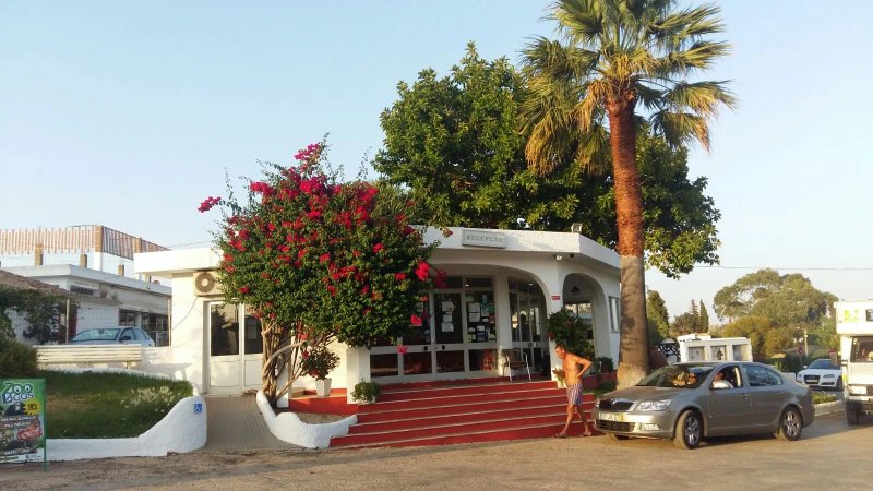 Parque de Campismo de Armacao de Pera