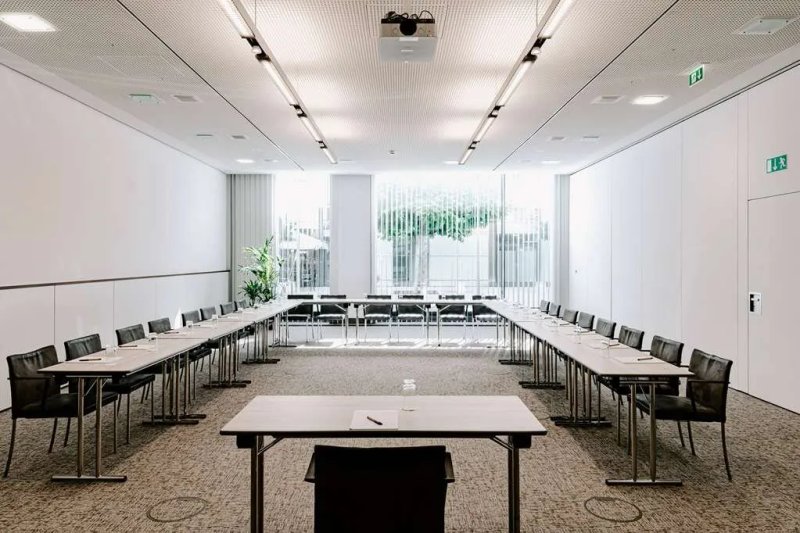 Vienna House Easy by Wyndham Stuttgart