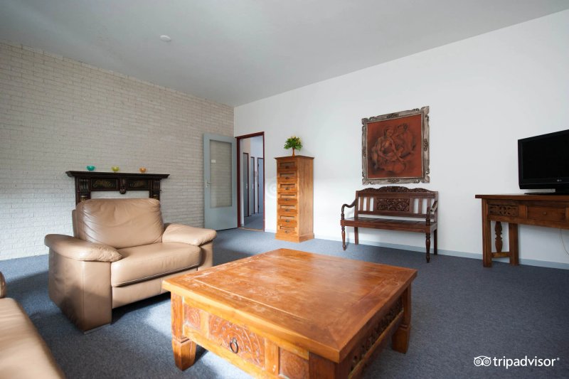 Rho Hotel