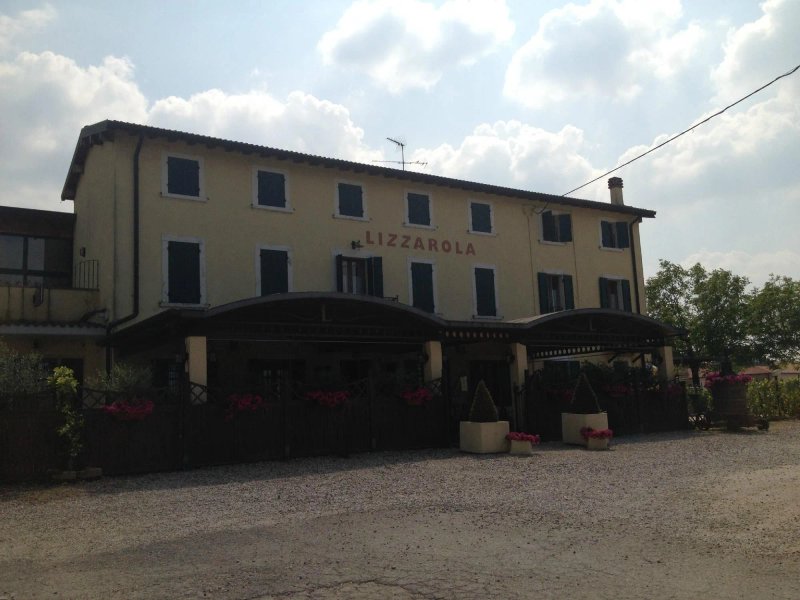 Agriturismo Lizzarola