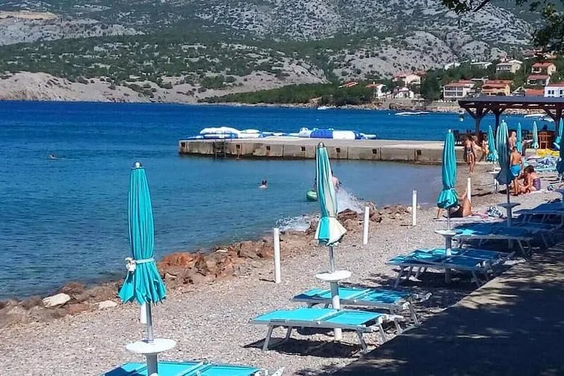 Two bedroom apartment with terrace and sea view Klenovica, Novi Vinodolski